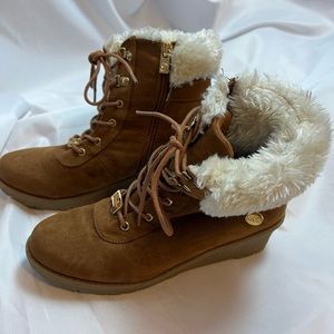 Michael Kors Myra Wendee Wedge Boot, size 5